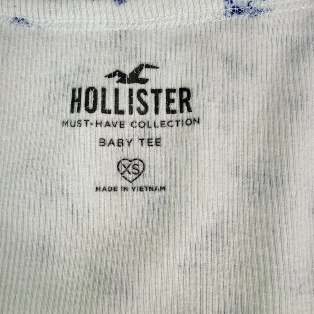 Floral Ribbed T-Shirt Hollister Women’s XS White Blue Short Sleeve Casual Top - Picture 3 of 8
